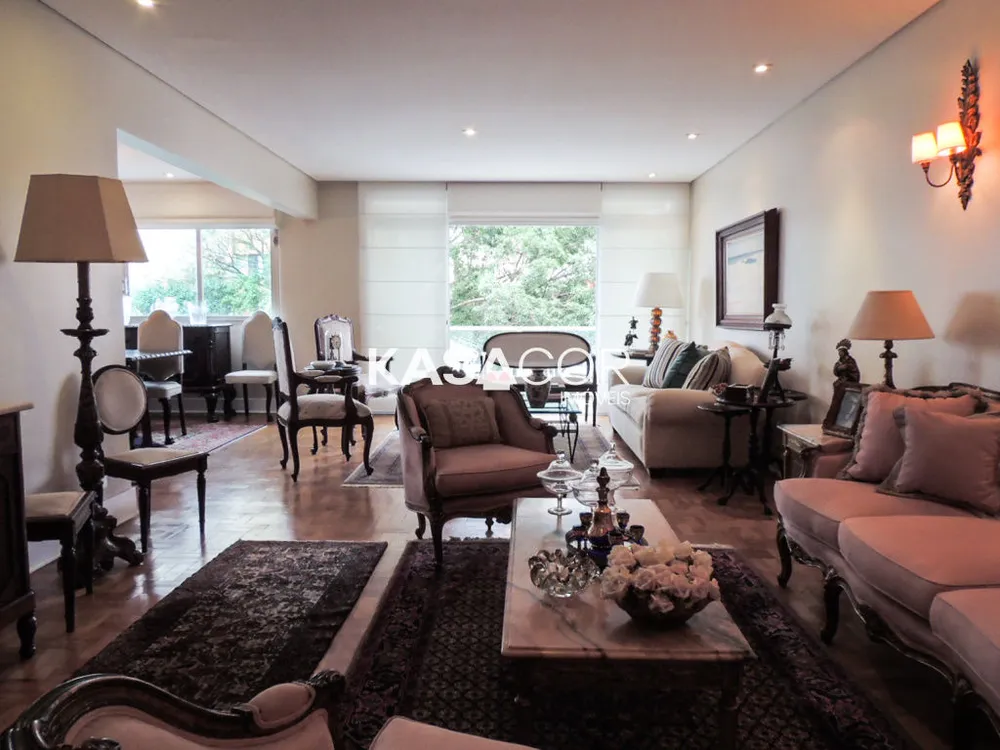 Apartamento, 3 quartos, 230 m² - Foto 1