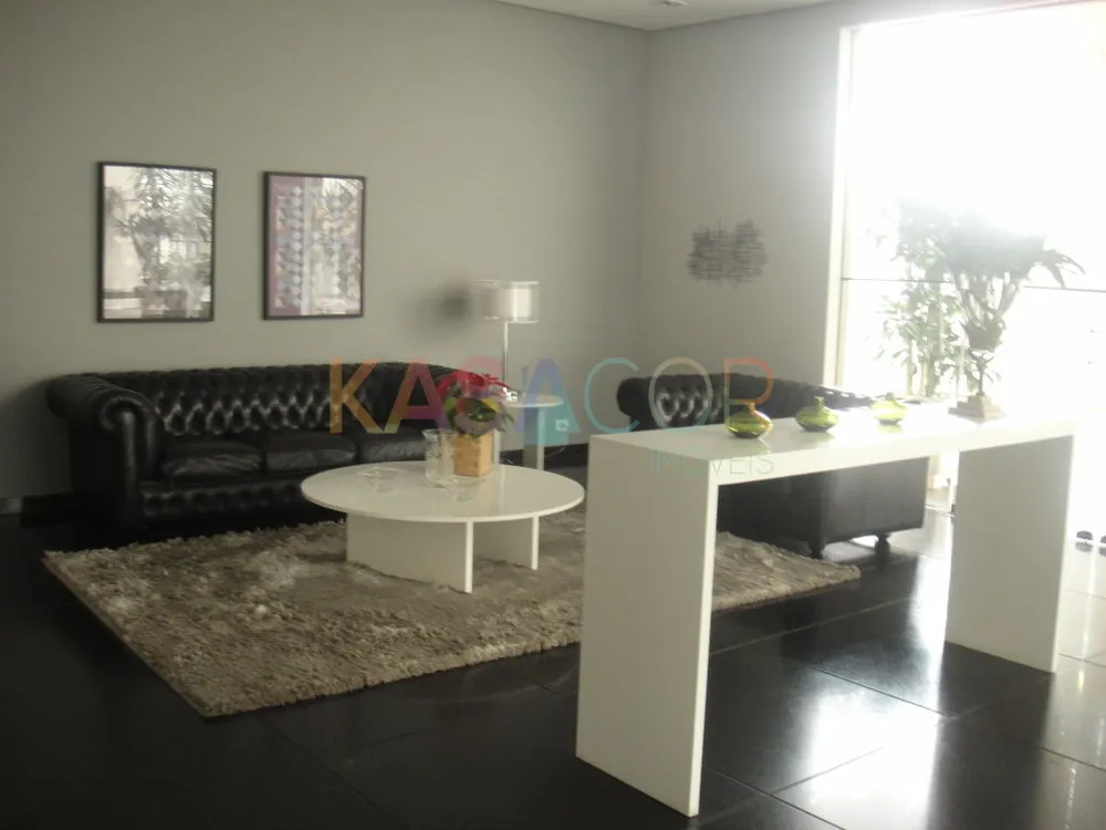 Apartamento, 3 quartos, 210 m² - Foto 1