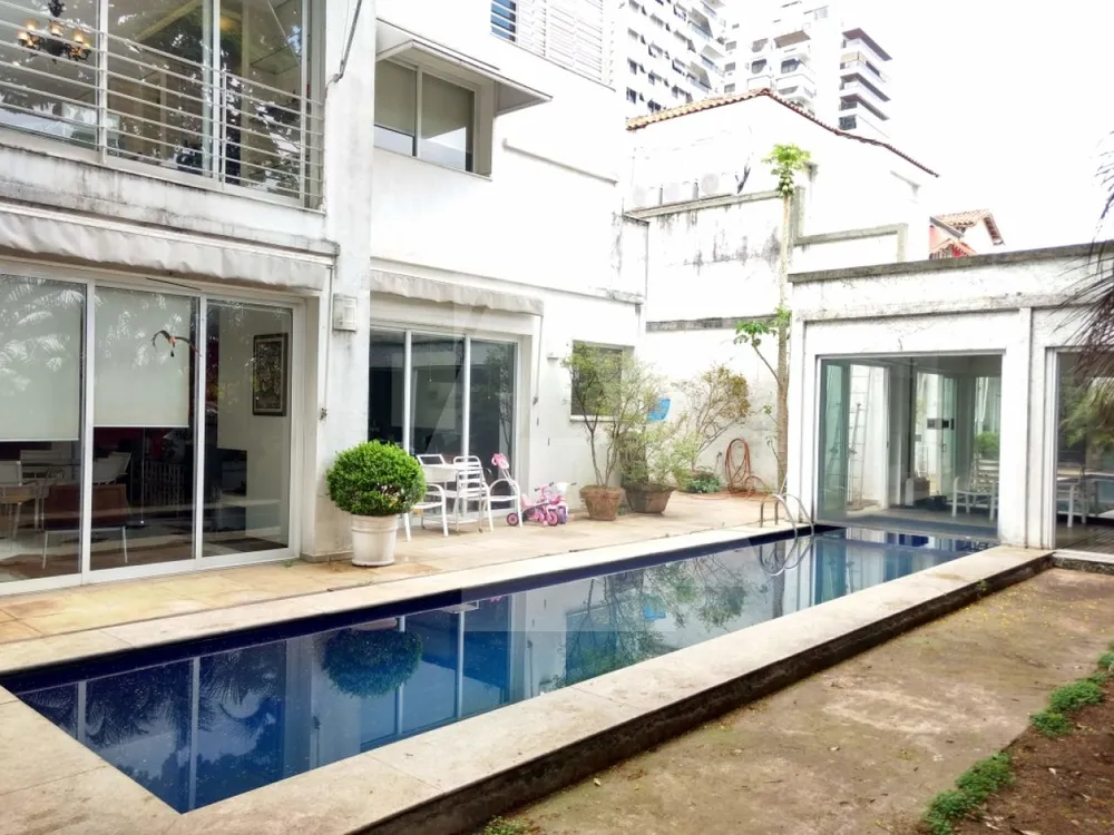 Sobrado, 4 quartos, 550 m² - Foto 2