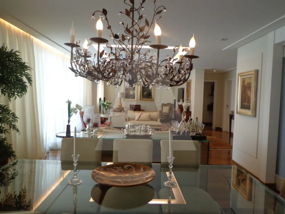 Apartamento, 3 quartos, 268 m² - Foto 1
