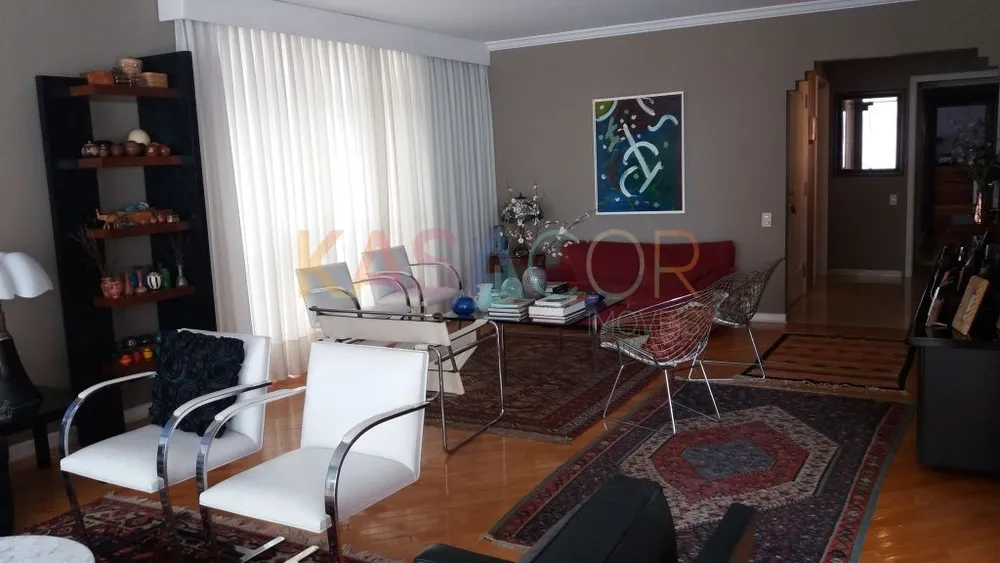Apartamento, 3 quartos, 230 m² - Foto 1