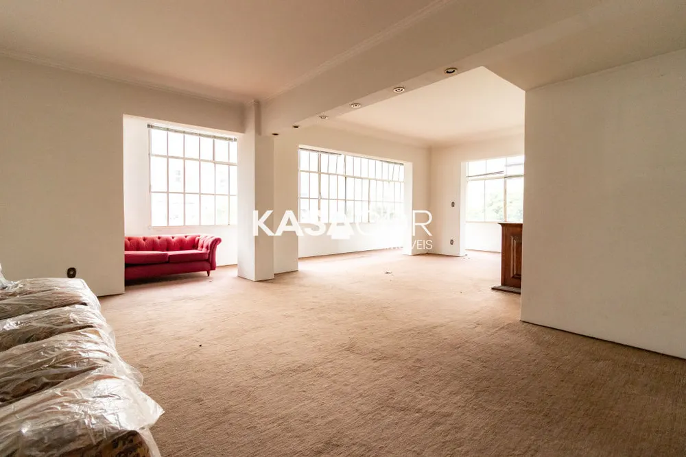 Apartamento, 3 quartos, 196 m² - Foto 1