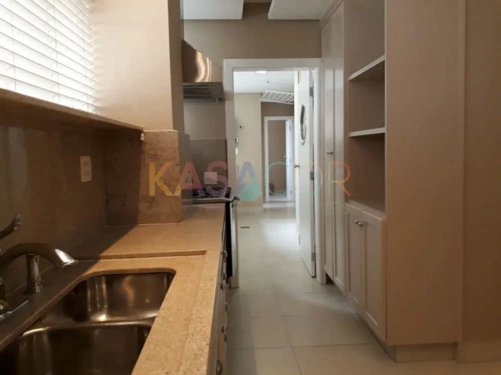 Apartamento, 3 quartos, 271 m² - Foto 8