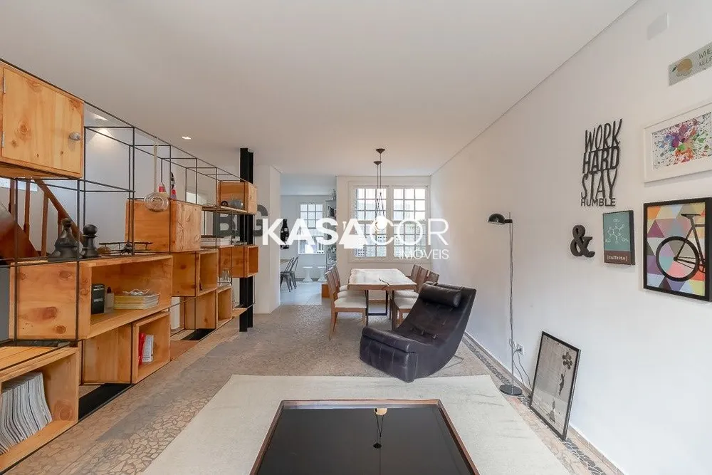Casa, 3 quartos, 225 m² - Foto 1