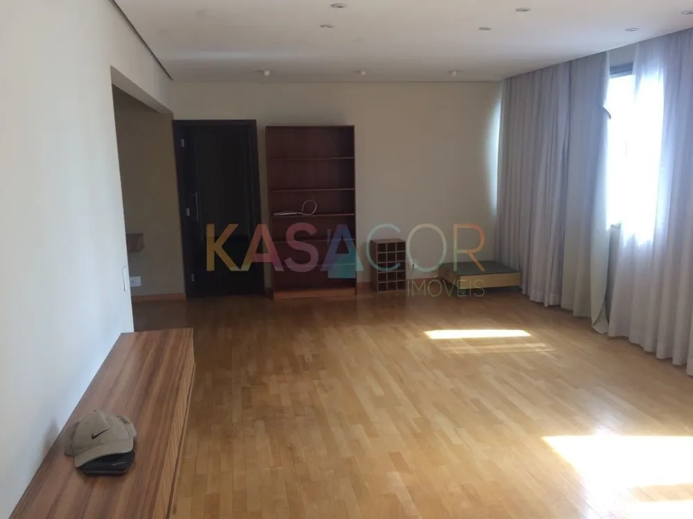 Apartamento, 3 quartos, 145 m² - Foto 1