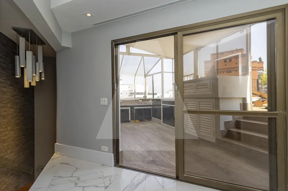 Cobertura, 3 quartos, 230 m² - Foto 4