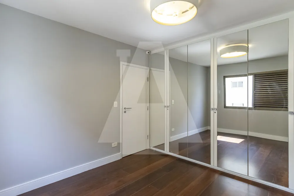 Cobertura, 3 quartos, 230 m² - Foto 2
