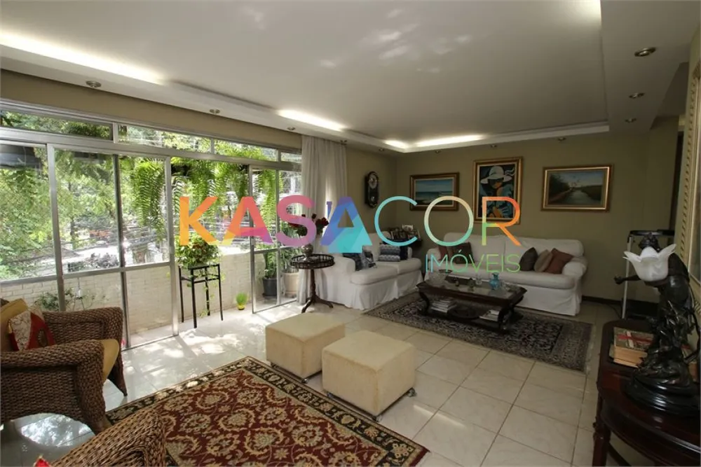 Apartamento, 3 quartos, 175 m² - Foto 1