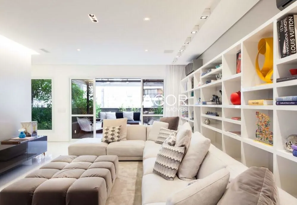 Cobertura, 3 quartos, 272 m² - Foto 4