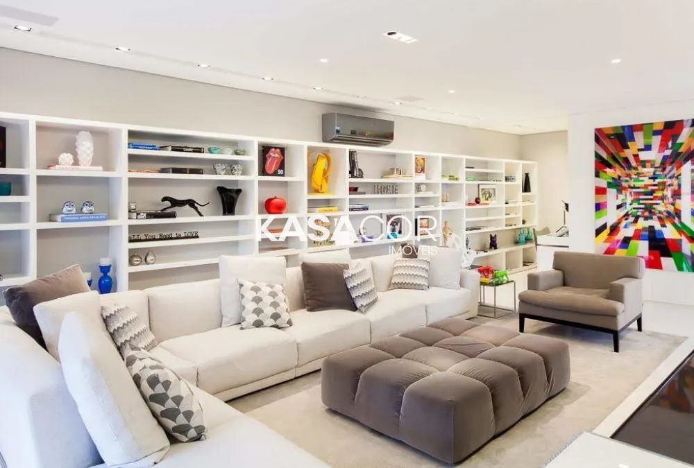 Cobertura, 3 quartos, 272 m² - Foto 1