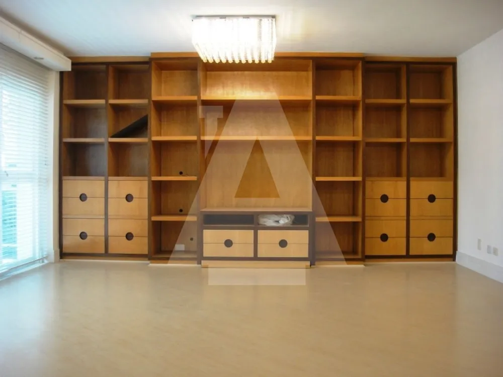 Apartamento, 3 quartos, 204 m² - Foto 1