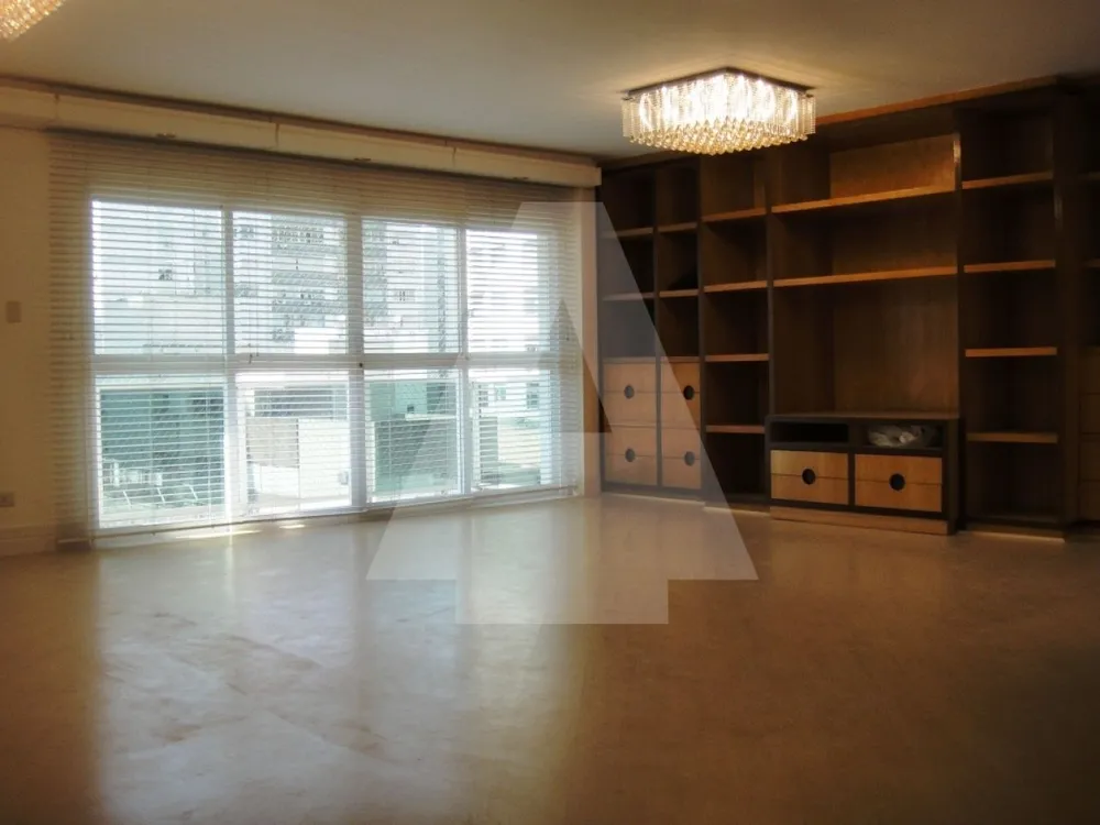 Apartamento, 3 quartos, 204 m² - Foto 2