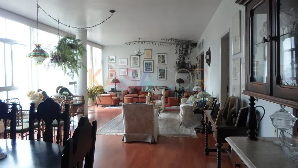 Apartamento, 3 quartos, 210 m² - Foto 2