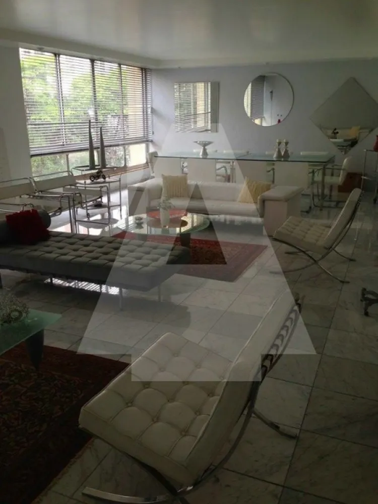Apartamento, 3 quartos, 270 m² - Foto 2