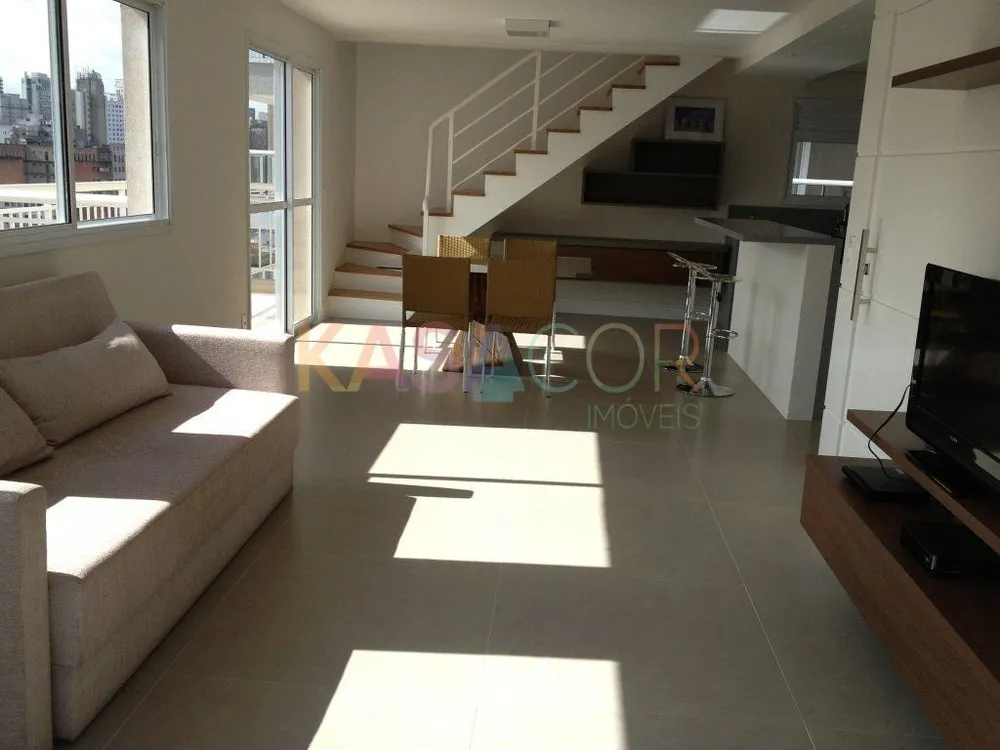 Cobertura, 3 quartos, 220 m² - Foto 1