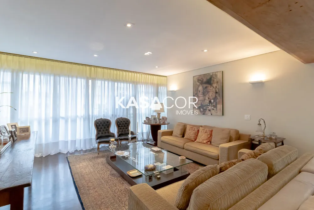 Apartamento, 3 quartos, 210 m² - Foto 2