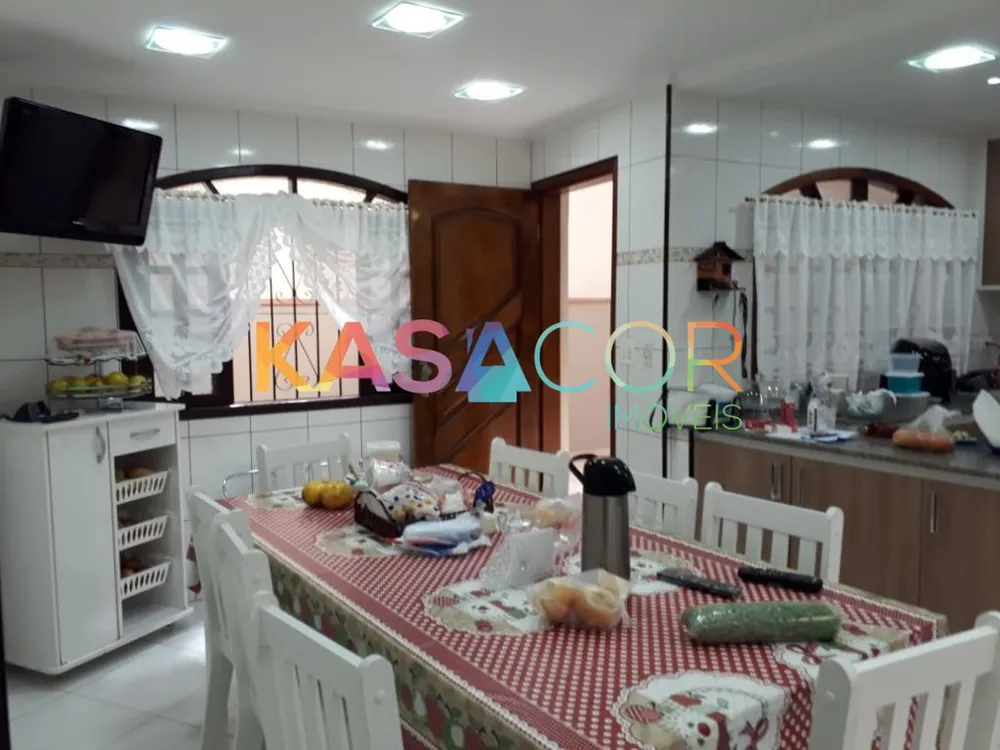 Sobrado, 3 quartos, 284 m² - Foto 4