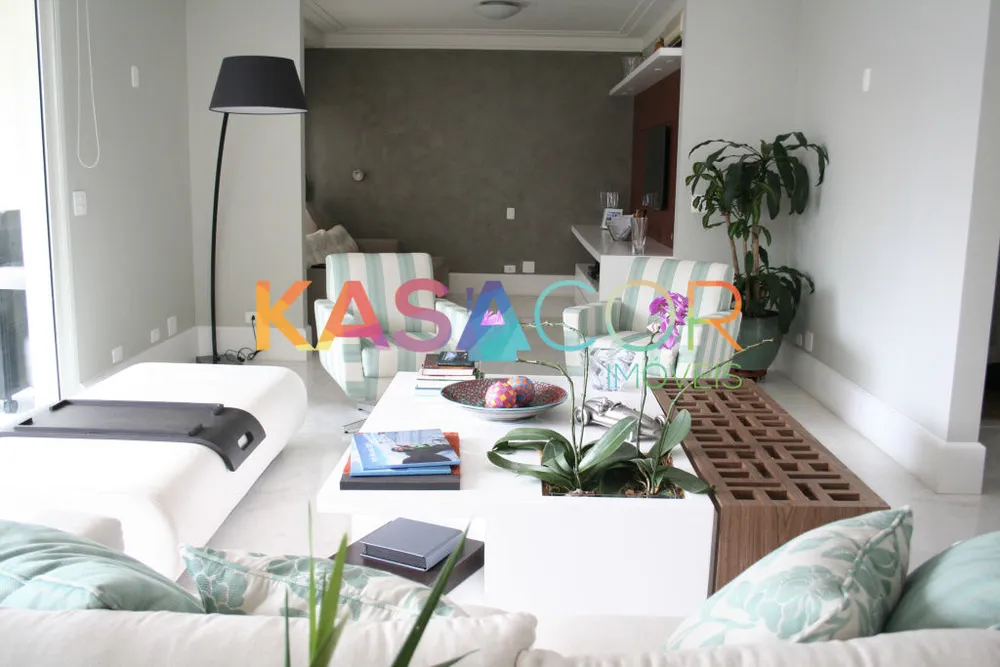 Apartamento, 3 quartos, 210 m² - Foto 2