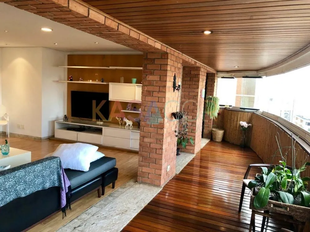 Apartamento, 2 quartos, 200 m² - Foto 1