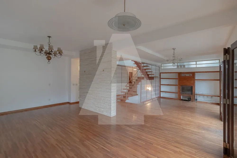 Sobrado, 3 quartos, 309 m² - Foto 2