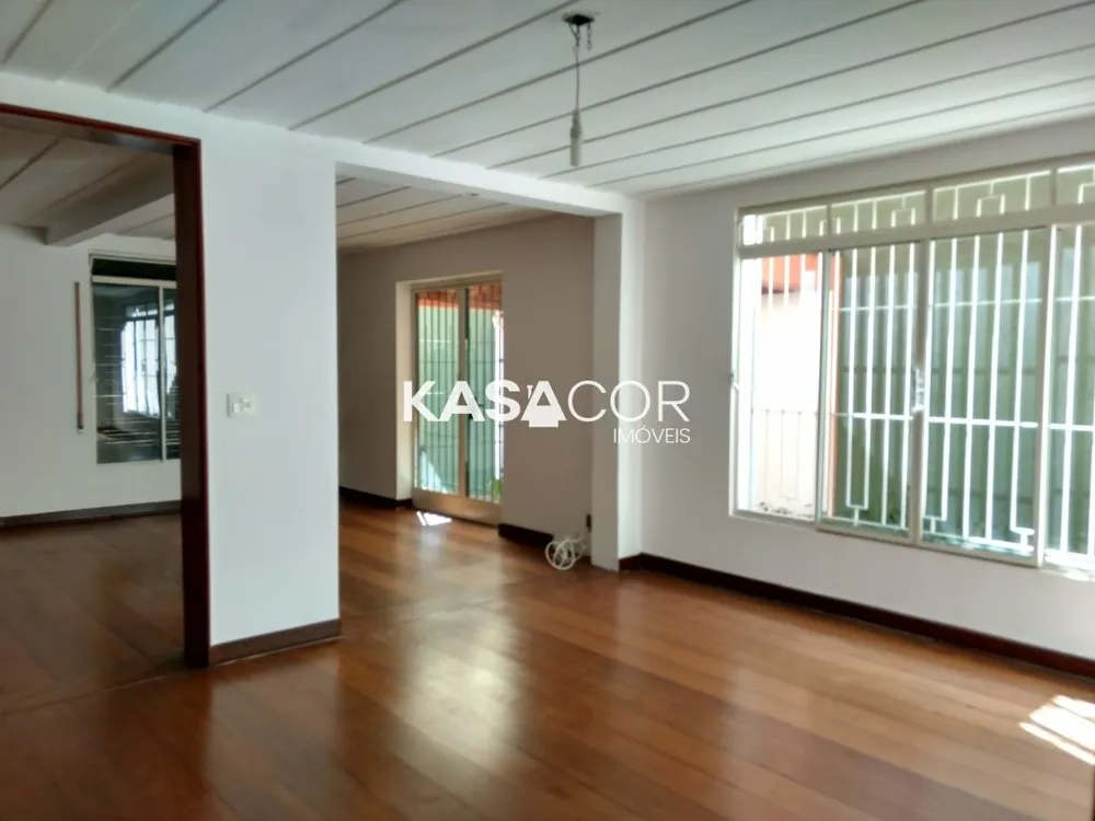 Sobrado, 4 quartos, 380 m² - Foto 1