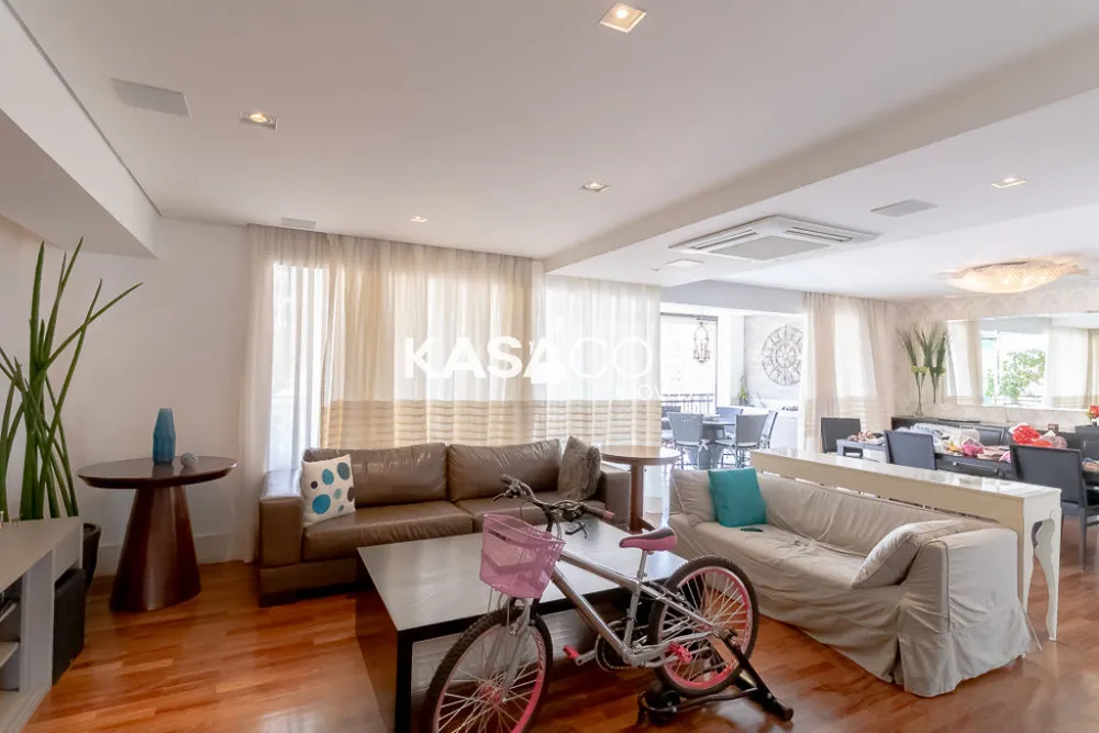 Apartamento, 4 quartos, 232 m² - Foto 2
