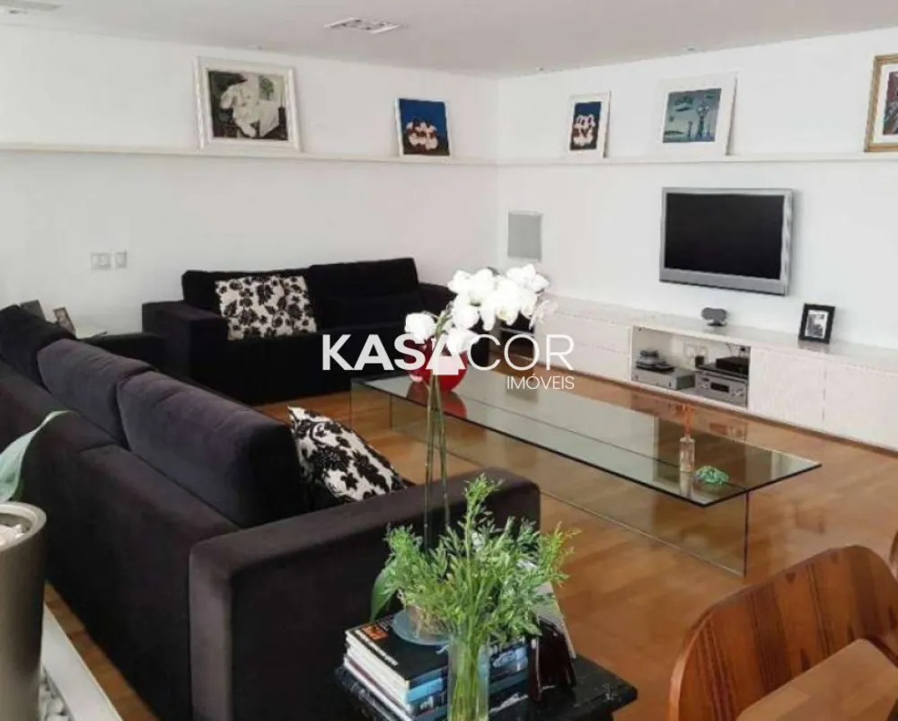 Apartamento, 3 quartos, 270 m² - Foto 2