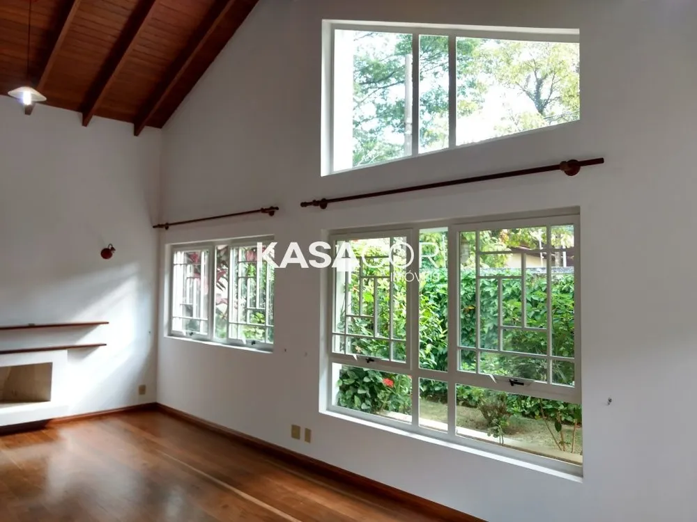 Sobrado, 5 quartos, 345 m² - Foto 1