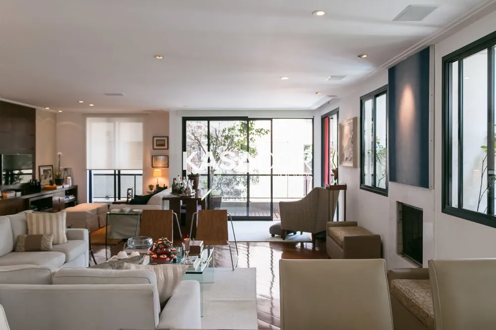 Apartamento, 3 quartos, 200 m² - Foto 2
