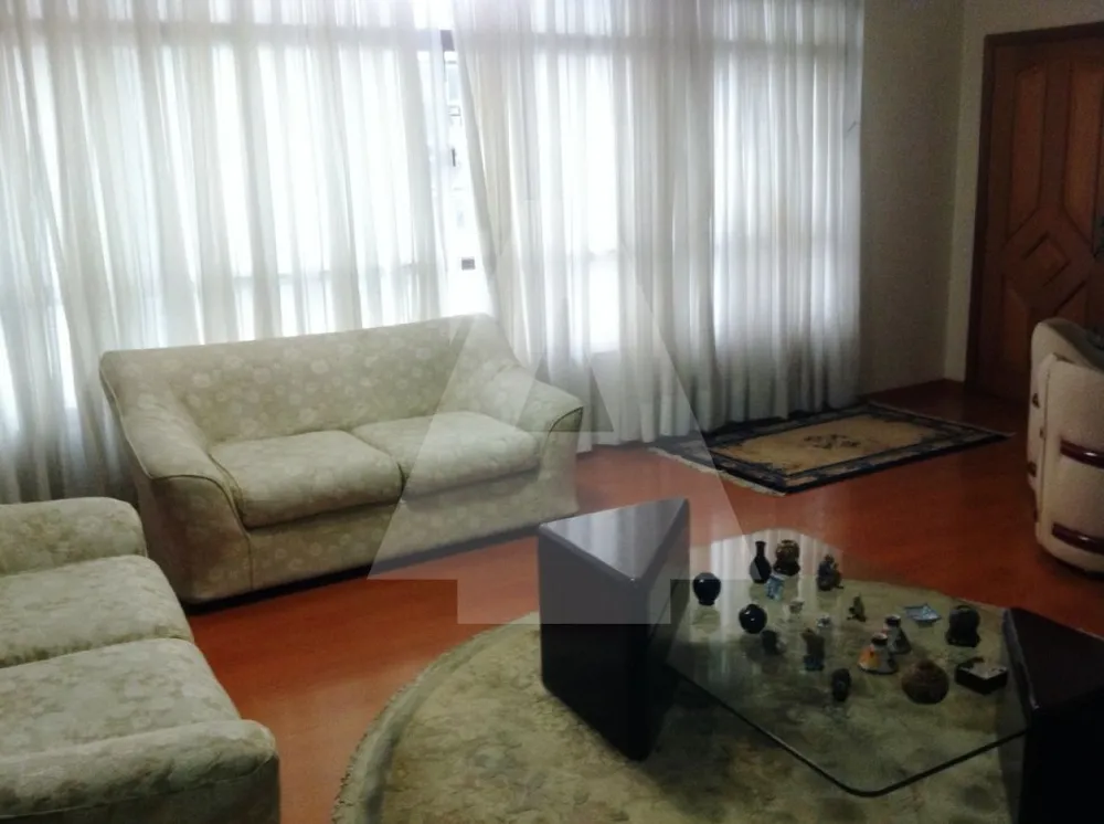 Apartamento, 3 quartos, 130 m² - Foto 1