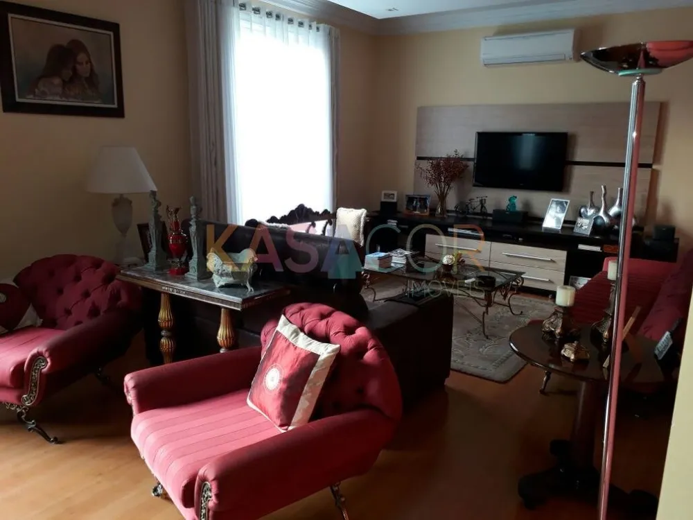 Apartamento, 3 quartos, 210 m² - Foto 2