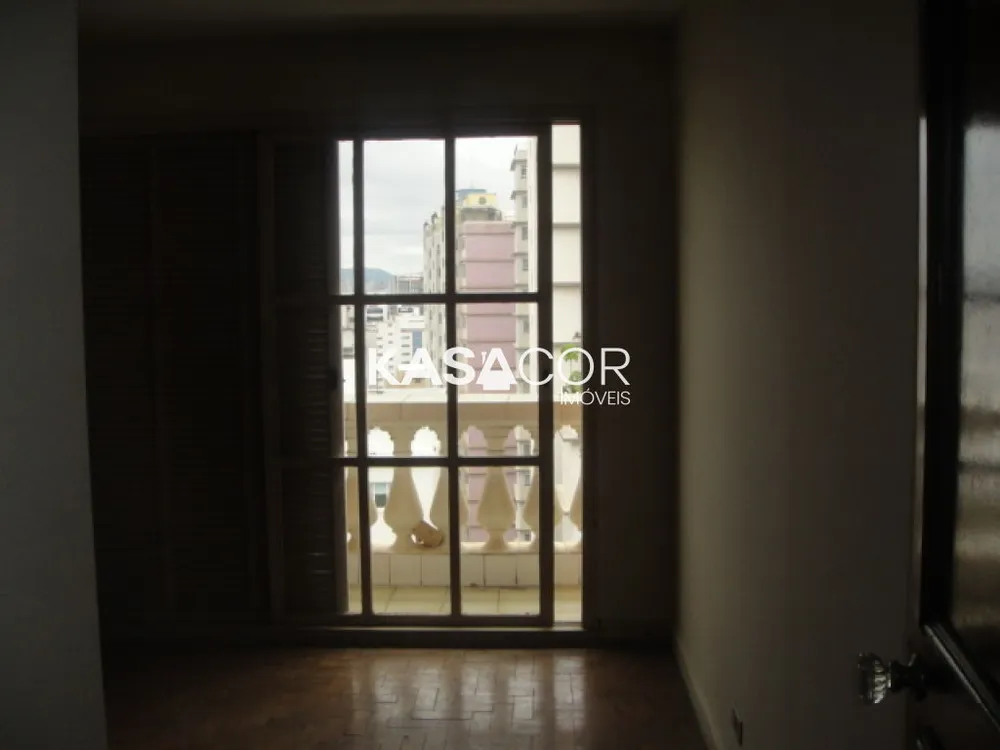 Apartamento, 3 quartos, 130 m² - Foto 4