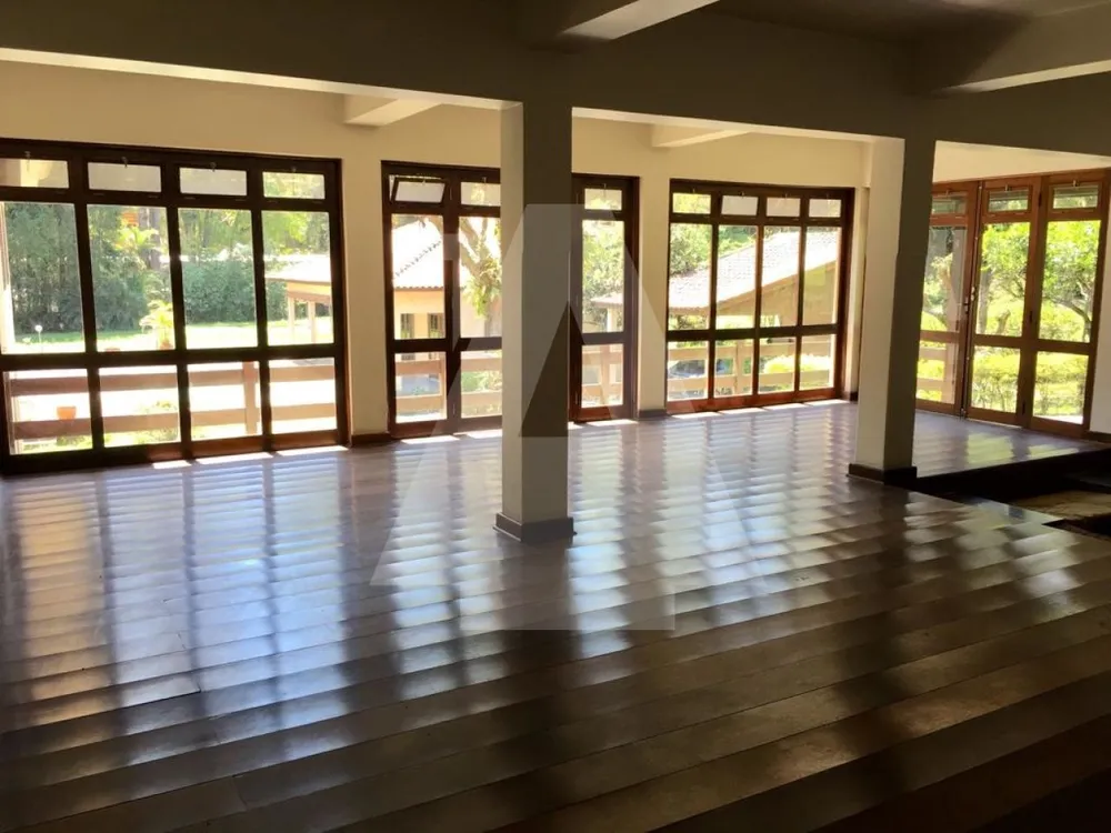 Sobrado, 3 quartos, 600 m² - Foto 1