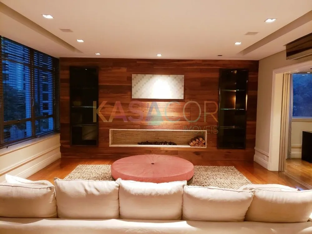 Apartamento, 3 quartos, 219 m² - Foto 2