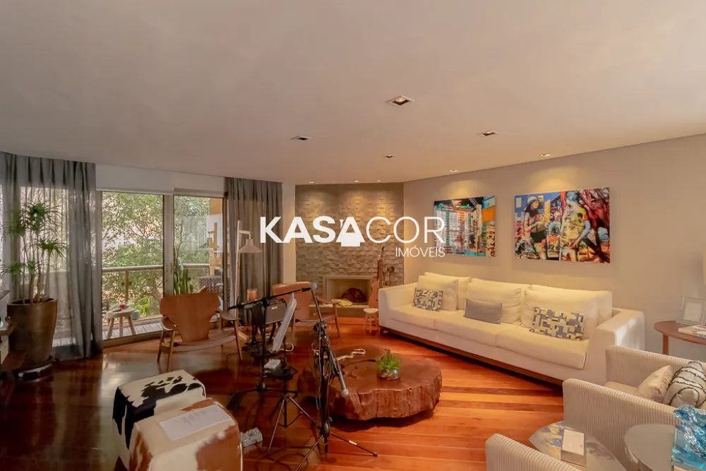 Apartamento, 3 quartos, 270 m² - Foto 2