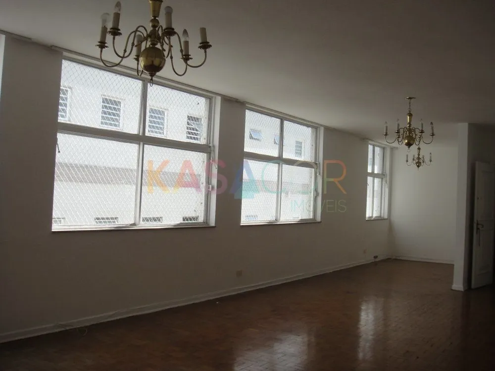 Apartamento, 3 quartos, 190 m² - Foto 2