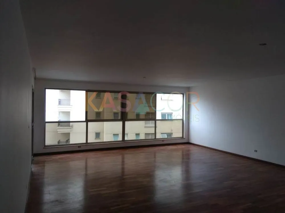 Apartamento, 3 quartos, 242 m² - Foto 3