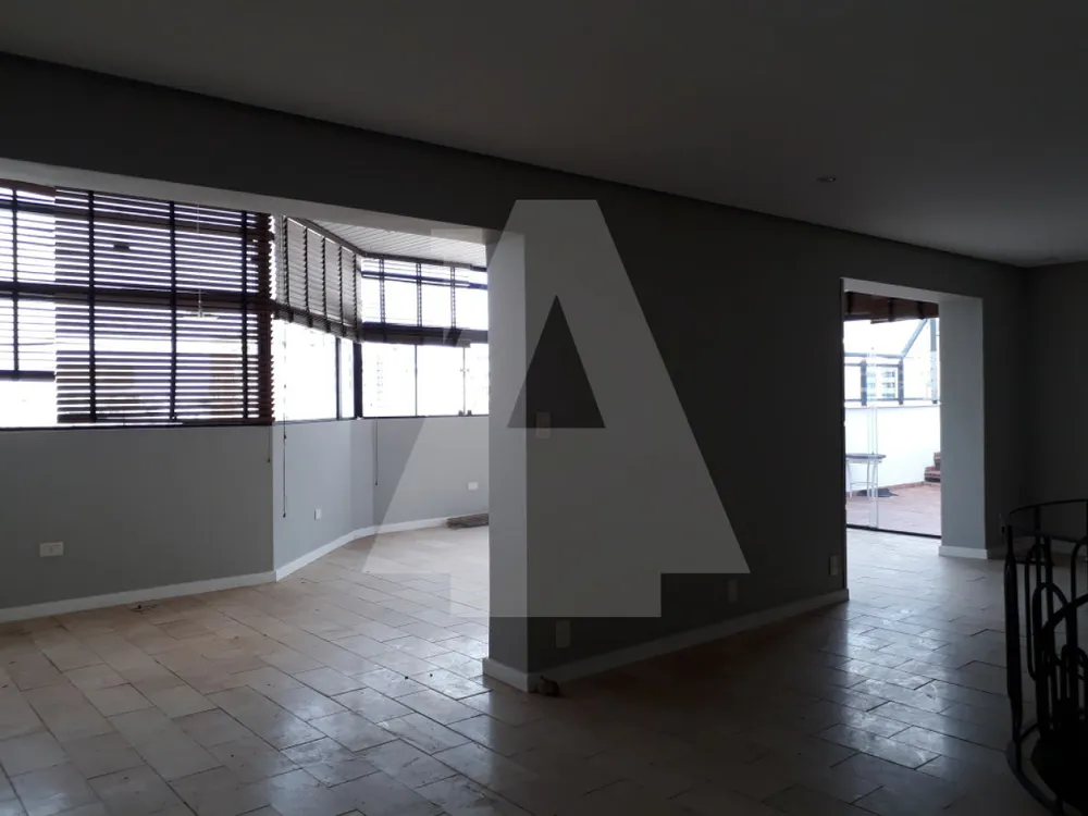 Cobertura, 3 quartos, 256 m² - Foto 3