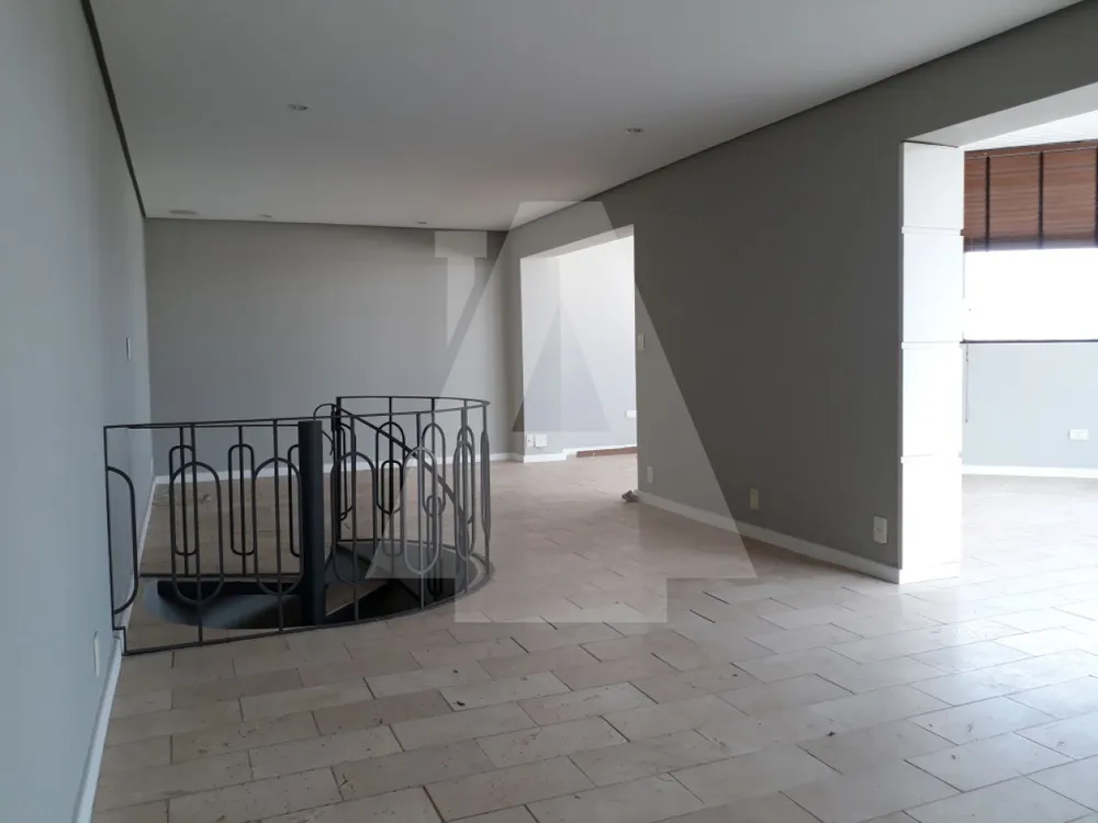 Cobertura, 3 quartos, 256 m² - Foto 2