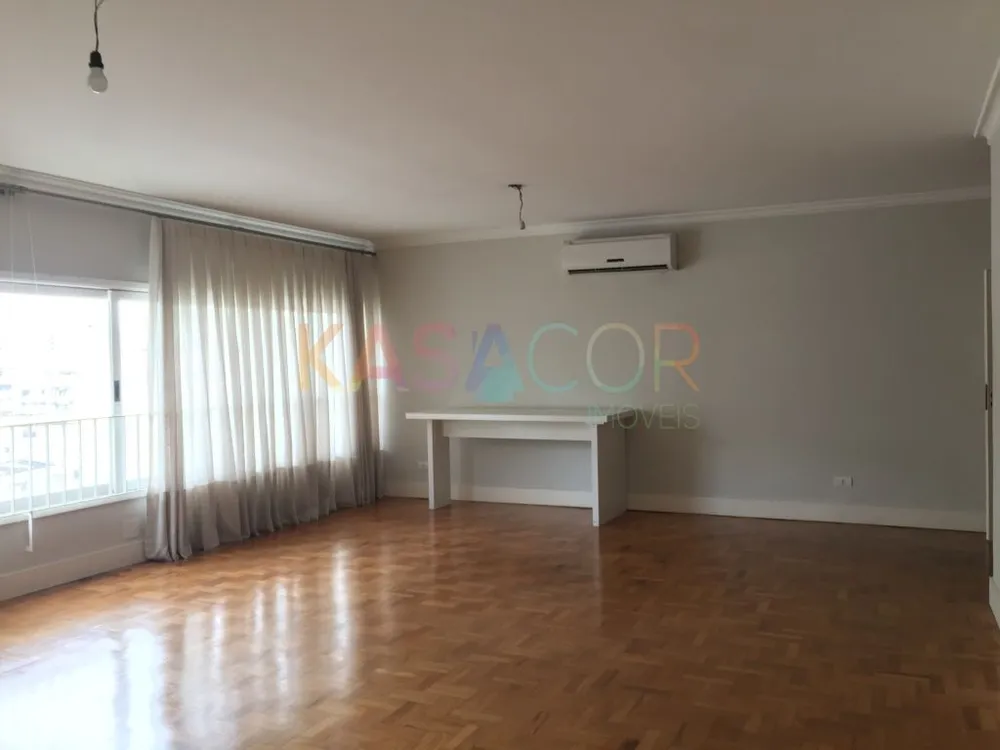 Apartamento, 3 quartos, 180 m² - Foto 1