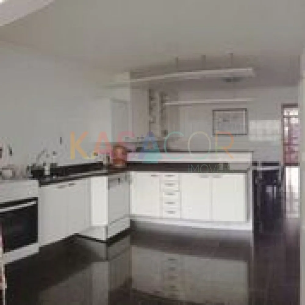 Apartamento, 3 quartos, 280 m² - Foto 1