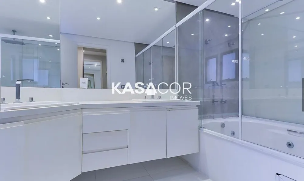 Apartamento, 3 quartos, 180 m² - Foto 1