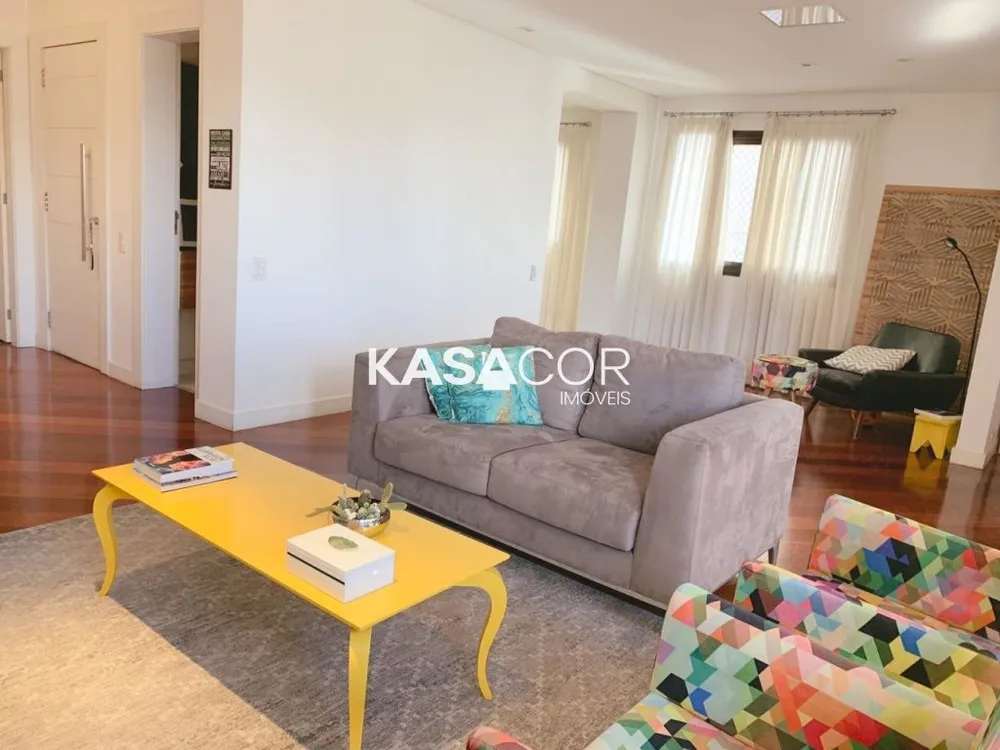 Apartamento, 4 quartos, 200 m² - Foto 1