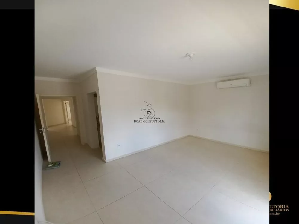 Casa, 3 quartos, 244 m² - Foto 1