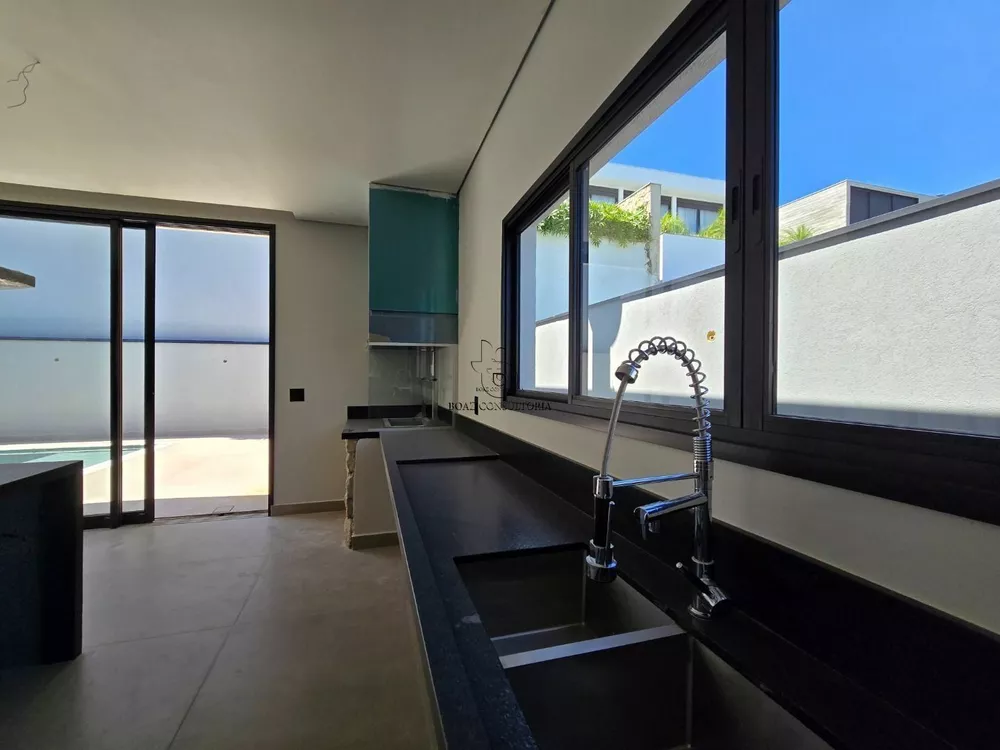 Sobrado, 4 quartos, 398 m² - Foto 1