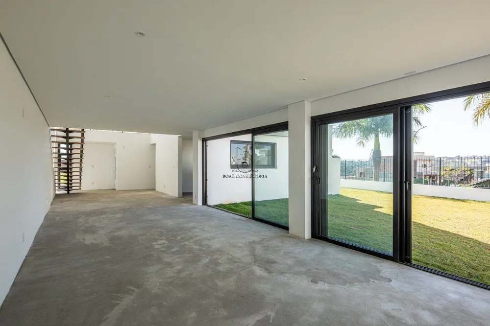 Casa, 4 quartos, 297 m² - Foto 2