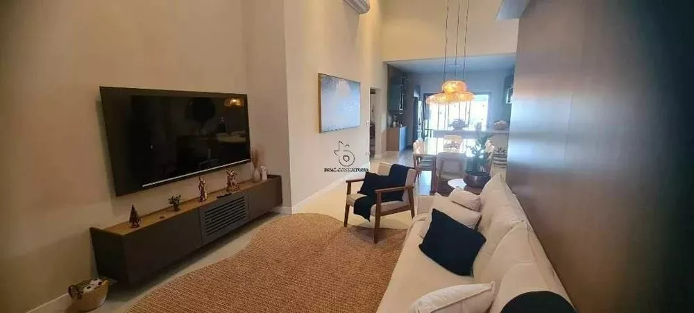 Casa, 3 quartos, 199 m² - Foto 1