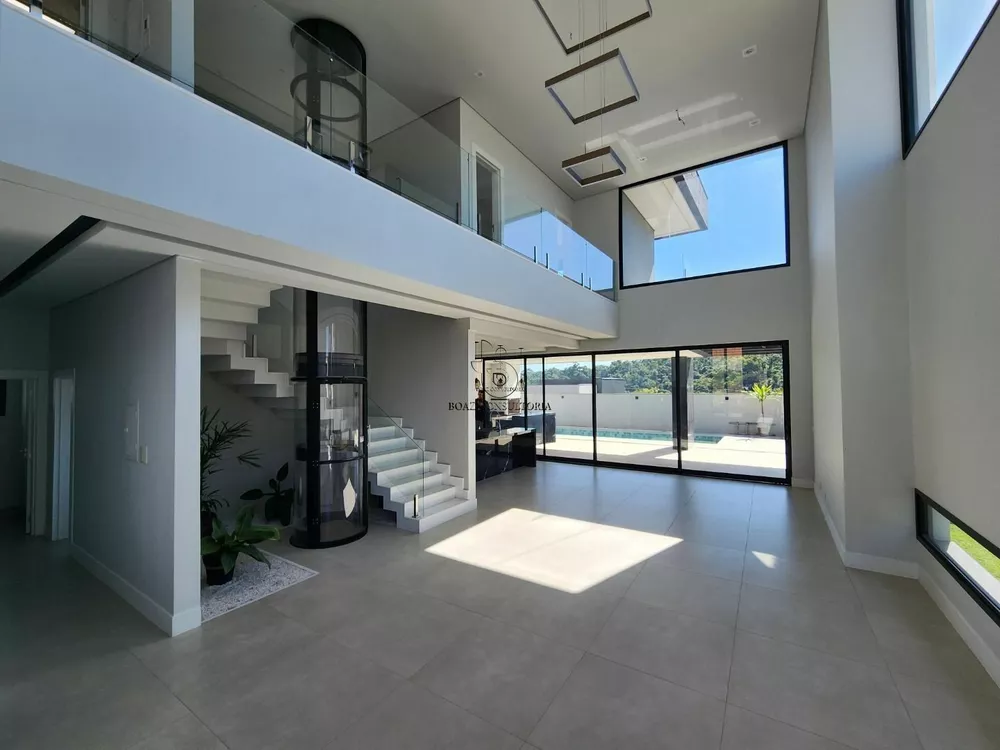 Casa, 4 quartos, 357 m² - Foto 4