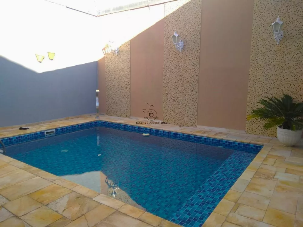 Casa, 4 quartos, 340 m² - Foto 1