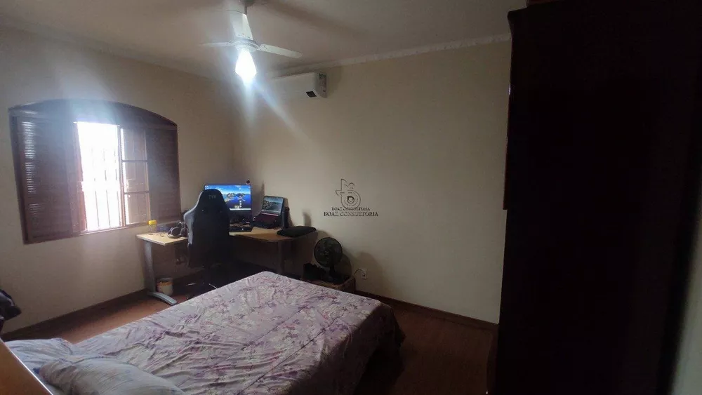 Casa, 4 quartos, 337 m² - Foto 2